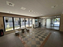 【埼玉県/川口市大字赤山】ベルドゥムール川口東 エントランス