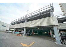 【埼玉県/川口市末広】レーベンスクエア川口シルフィア 駐車場