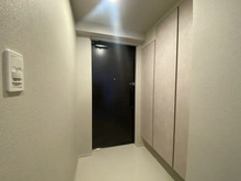 【埼玉県/蕨市南町】ヴィ―クコート蕨南桜並木 玄関