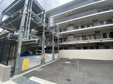 【埼玉県/蕨市南町】ヴィ―クコート蕨南桜並木 駐車場