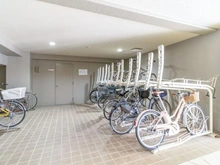 【東京都/稲城市向陽台】みはらしの家 C棟 駐輪場