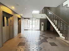 【神奈川県/横浜市青葉区桂台】マグノーリエ青葉台 共用部