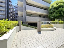 【神奈川県/川崎市宮前区南野川】鷺沼東パーク・ホームズ弐番館 外観