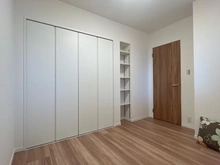 【神奈川県/川崎市高津区久地】セボンコリネールエストエール サービスルーム（納戸）