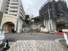 【神奈川県/川崎市高津区久地】セボンコリネールエストエール 前面道路