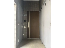 【神奈川県/川崎市高津区下作延】バースシティ溝の口プレミール 玄関