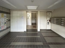 【神奈川県/横浜市旭区若葉台】若葉台団地 4-30号棟 エントランス