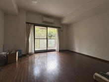 【神奈川県/横浜市旭区若葉台】若葉台団地 4-30号棟 リビング・ダイニング：家具調度品は価格に含まれません