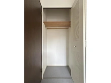 【神奈川県/横浜市旭区若葉台】若葉台団地 4-30号棟 収納