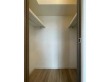 【神奈川県/川崎市高津区久本】セザール第三溝ノ口 ウォークインクローゼット