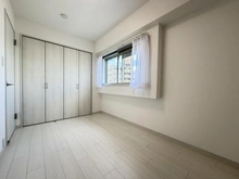 【神奈川県/川崎市宮前区有馬】鷺沼さくら公園スカイマンション 洋室