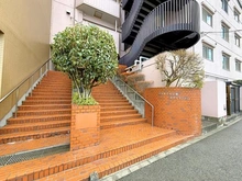 【神奈川県/川崎市宮前区有馬】鷺沼さくら公園スカイマンション アプローチ