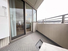 【神奈川県/川崎市中原区上小田中】アトラスアリーナ武蔵新城ランドマークコート バルコニー