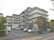 【神奈川県/川崎市宮前区宮前平】イトーピア宮前平マンション 駐車場