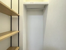 【神奈川県/川崎市高津区久本】ザ・タワー&パークス田園都市溝の口 収納：ウォークインクローゼット