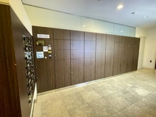 【神奈川県/川崎市高津区久本】ザ・タワー&パークス田園都市溝の口 宅配BOX