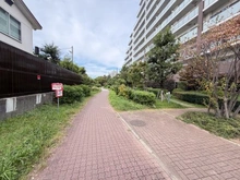 【神奈川県/川崎市川崎区京町】グリーンシア川崎京町 敷地内