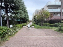 【神奈川県/川崎市川崎区京町】グリーンシア川崎京町 敷地内