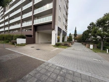 【神奈川県/川崎市川崎区京町】グリーンシア川崎京町 敷地内