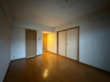 【神奈川県/川崎市宮前区馬絹】宮崎台南パークホームズ弐番館 リビング・ダイニング