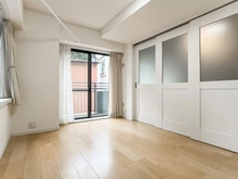 【神奈川県/川崎市高津区下作延】 コスモ梶ヶ谷プレスティージュ 洋室