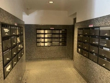 【神奈川県/川崎市高津区下作延】 コスモ梶ヶ谷プレスティージュ メールBOX