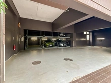 【神奈川県/川崎市高津区下作延】 コスモ梶ヶ谷プレスティージュ 駐車場