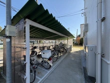 【神奈川県/相模原市南区相武台】相武台団地 2708号棟 駐輪場