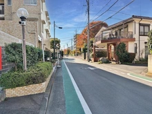 【東京都/昭島市美堀町】ライオンズマンション拝島 前面道路