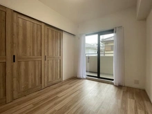 【神奈川県/横浜市港北区新吉田東】クリオ綱島十番館 洋室