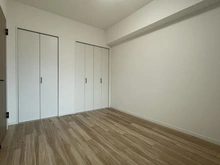 【神奈川県/横浜市港北区新吉田東】クリオ綱島十番館 洋室