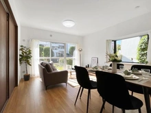 【東京都/多摩市豊ヶ丘】メゾン豊ヶ丘 2,3号棟 リビング・ダイニング