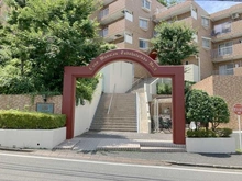 【東京都/日野市三沢】ライオンズマンション高幡不動第二 アプローチ