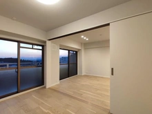 【神奈川県/海老名市杉久保北】南えびな杉久保サンパルク650 C街区6号 洋室：右：LDK