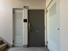 【神奈川県/横浜市港南区大久保】ライオンズマンション上大岡第8 玄関