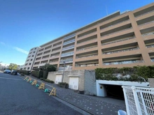 【神奈川県/川崎市高津区久末】クレストフォルム日吉レインボーズヒルパークサイド棟 外観