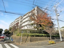 【神奈川県/川崎市宮前区平】向ケ丘遊園センチュリータウン 12号館 外観