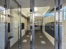 【神奈川県/川崎市高津区蟹ケ谷】ニューウェルテラス第3日吉 エントランス