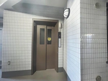 【神奈川県/川崎市高津区蟹ケ谷】ニューウェルテラス第3日吉 共用部