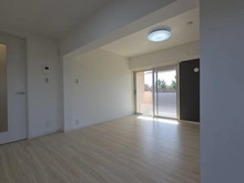 【東京都/町田市鶴川】鶴川6丁目団地6-8 　18号棟 LDK