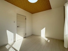 【神奈川県/川崎市多摩区東三田】ハイツ向ヶ丘遊園 洋室