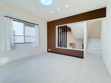 【神奈川県/川崎市多摩区東三田】ハイツ向ヶ丘遊園 下階スペース