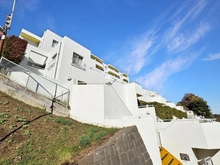 【神奈川県/川崎市多摩区東三田】ハイツ向ヶ丘遊園 外観