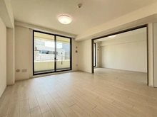 【神奈川県/川崎市高津区末長】ベリスタ溝の口 LDK：右：洋室