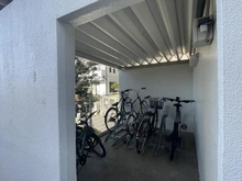 【神奈川県/川崎市宮前区土橋】東急ドエル宮前平ビレジ B棟 駐輪場