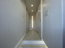 【神奈川県/横浜市神奈川区菅田町】ライオンズマンション菅田 玄関