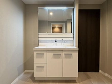 【神奈川県/横浜市金沢区並木】金沢シーサイドタウンなぎさ団地 7号棟 洗面所