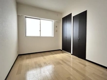 【神奈川県/川崎市高津区末長】セブンフォレストヒルメイプルコート 洋室