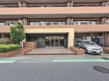 【神奈川県/横浜市保土ケ谷区狩場町】コスモ保土ヶ谷パークフォルム アプローチ