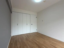 【神奈川県/川崎市麻生区高石】パークハイツ百合ヶ丘 洋室